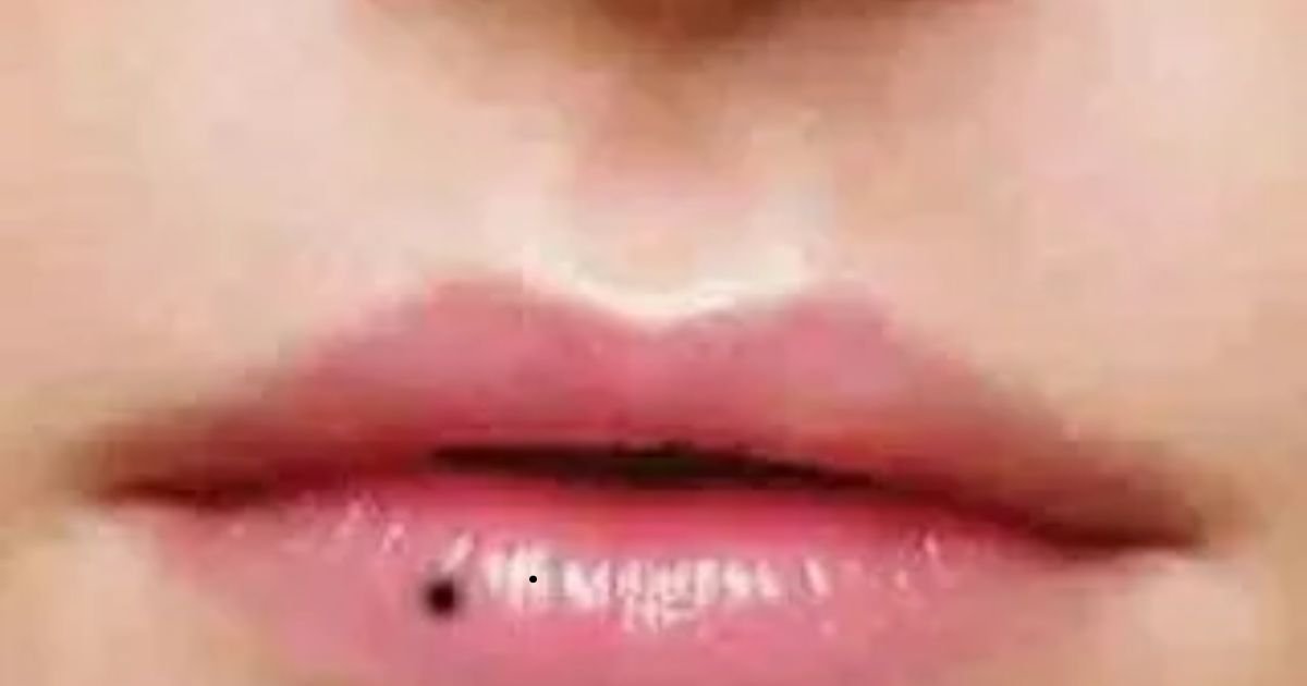 10-Spiritual-Meanings-of-Mole-on-the-Lip.